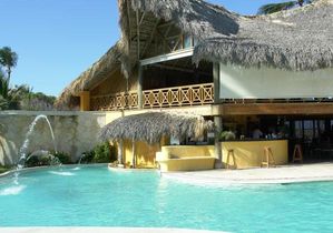 Hotel Vik Cayena Beach Pool